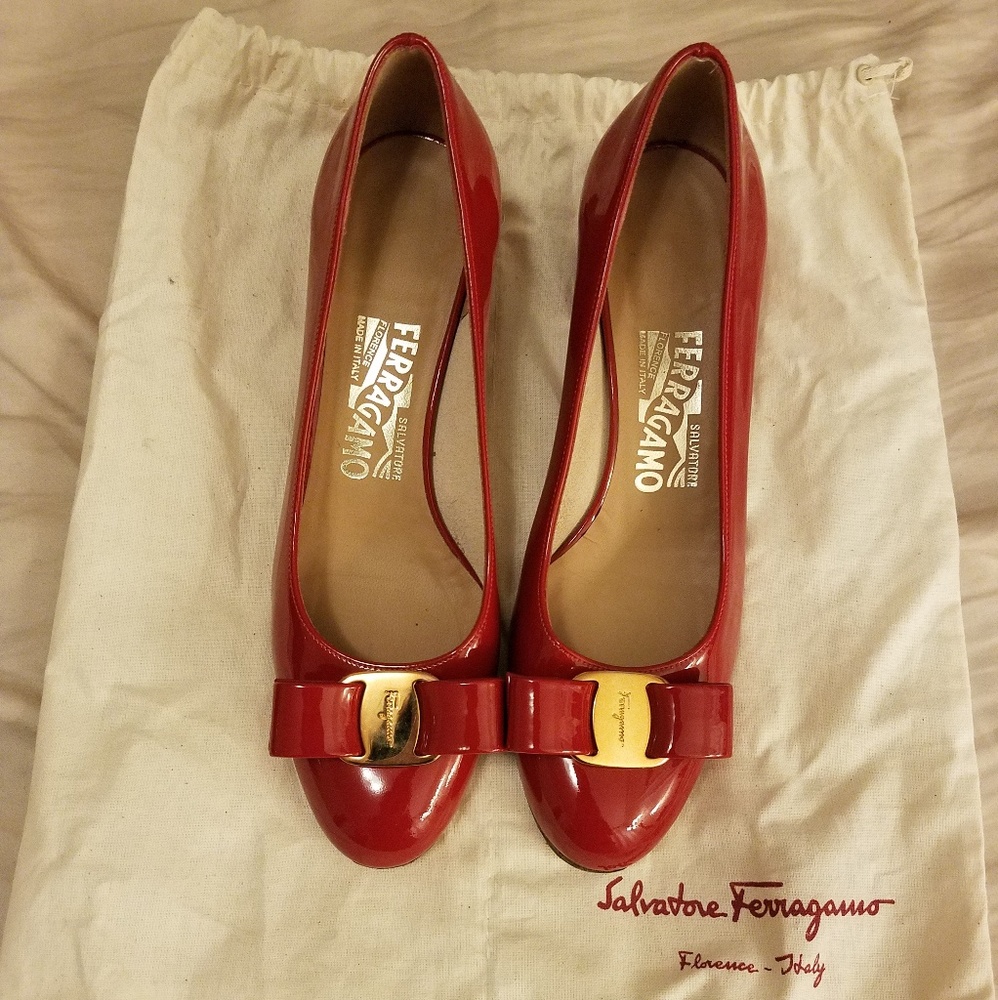Ferragamo Vara Pump